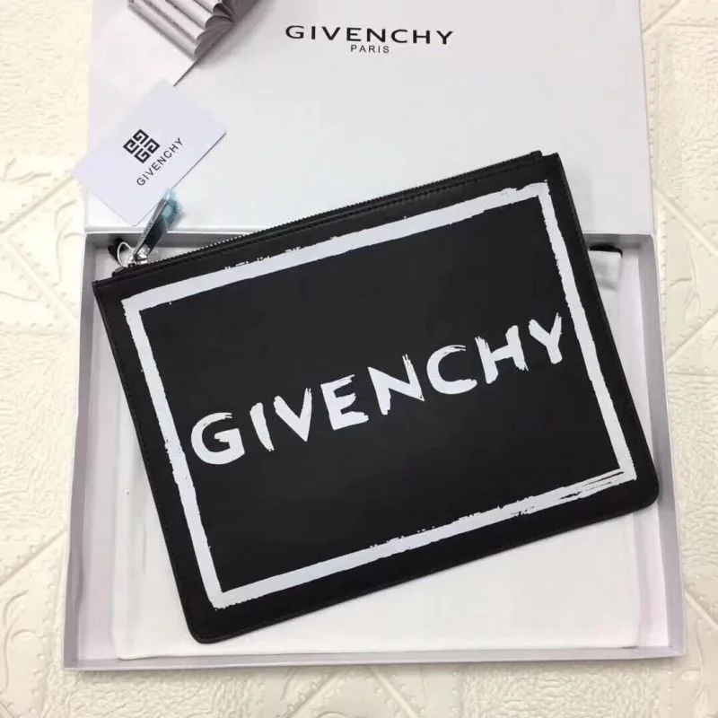 Thermal Givenchy Clutch Bags 44821
