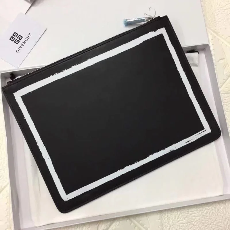 Thermal Givenchy Clutch Bags 44821