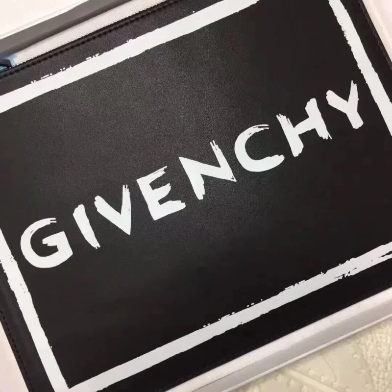 Thermal Givenchy Clutch Bags 44821