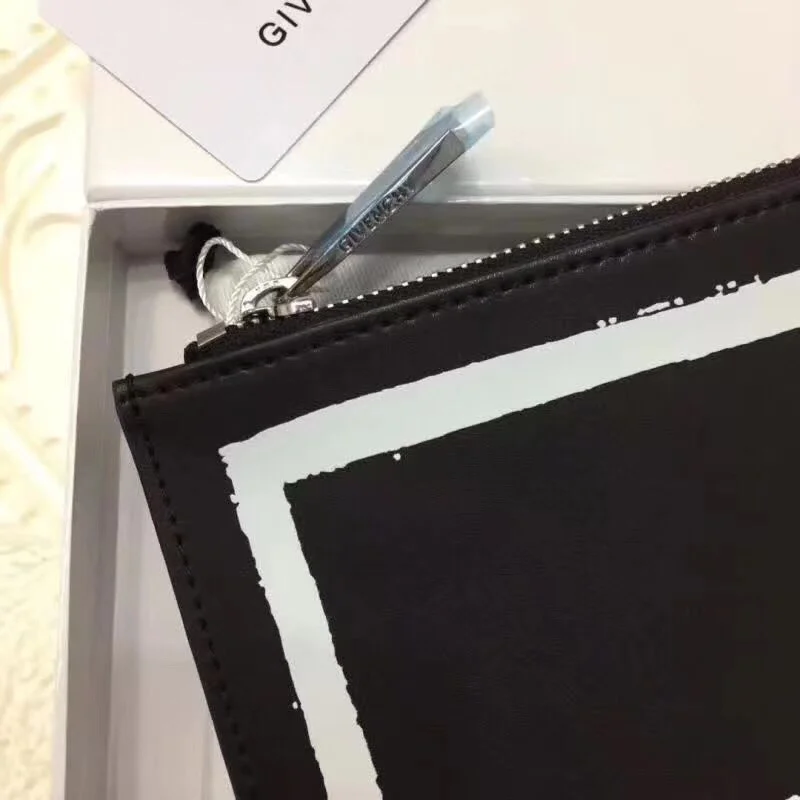 Thermal Givenchy Clutch Bags 44821