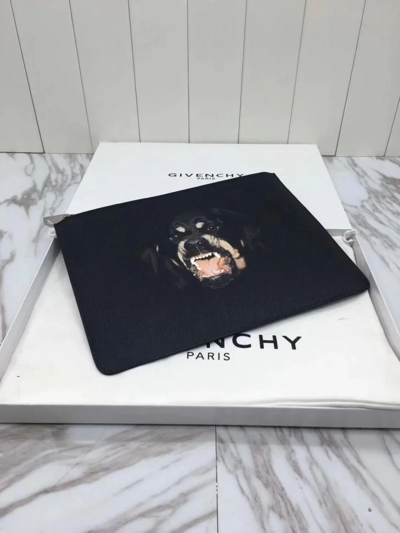 Bold Givenchy Clutch Bags 44813