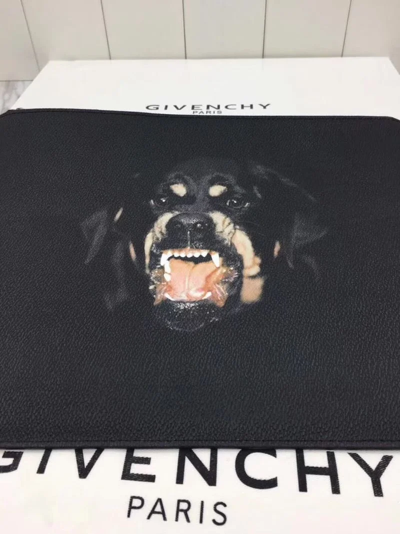 Bold Givenchy Clutch Bags 44813