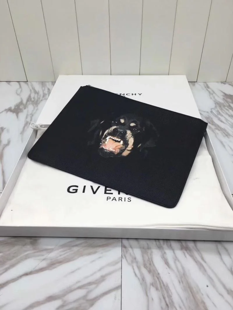 Bold Givenchy Clutch Bags 44813