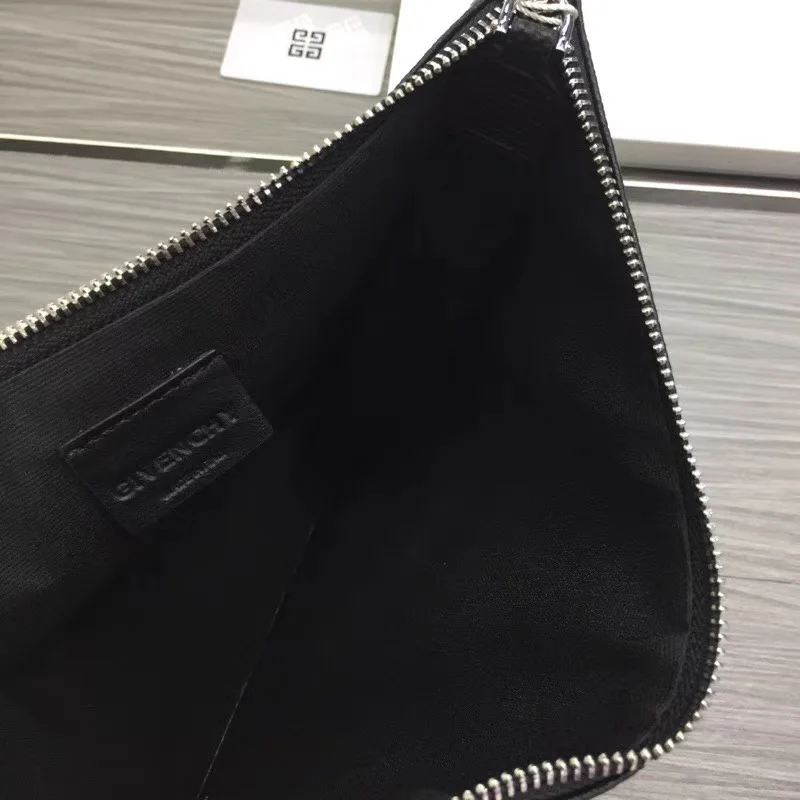 Seasonal Givenchy Clutch Bags 44800