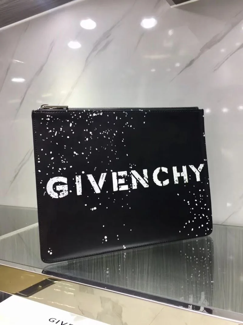OdorResistant Givenchy Clutch Bags 44795