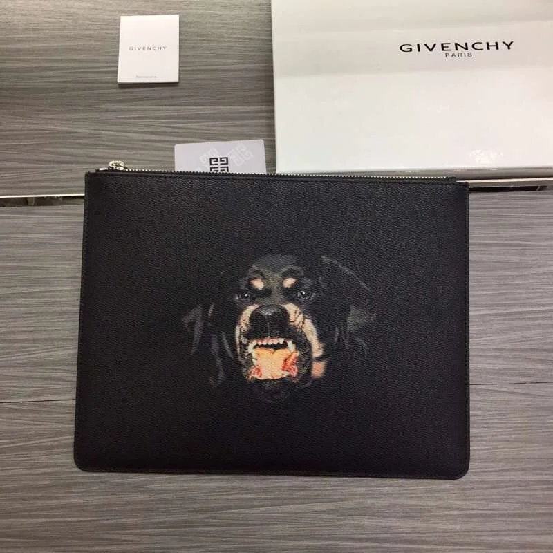 WellDesigned Givenchy Clutch Bags 44797