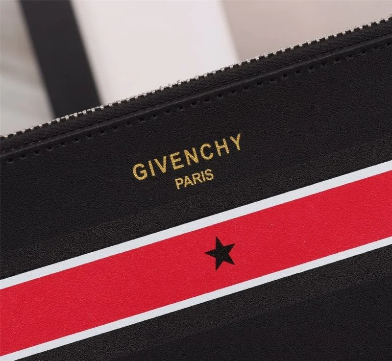 Givenchy Clutch Bags Effortless 44803