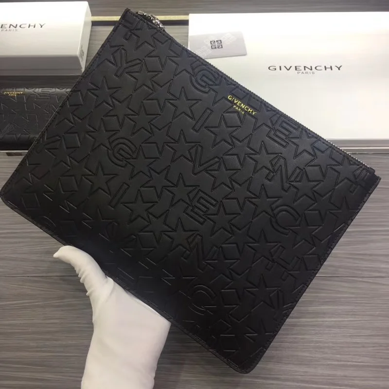 Effortless Givenchy Clutch Bags 44792