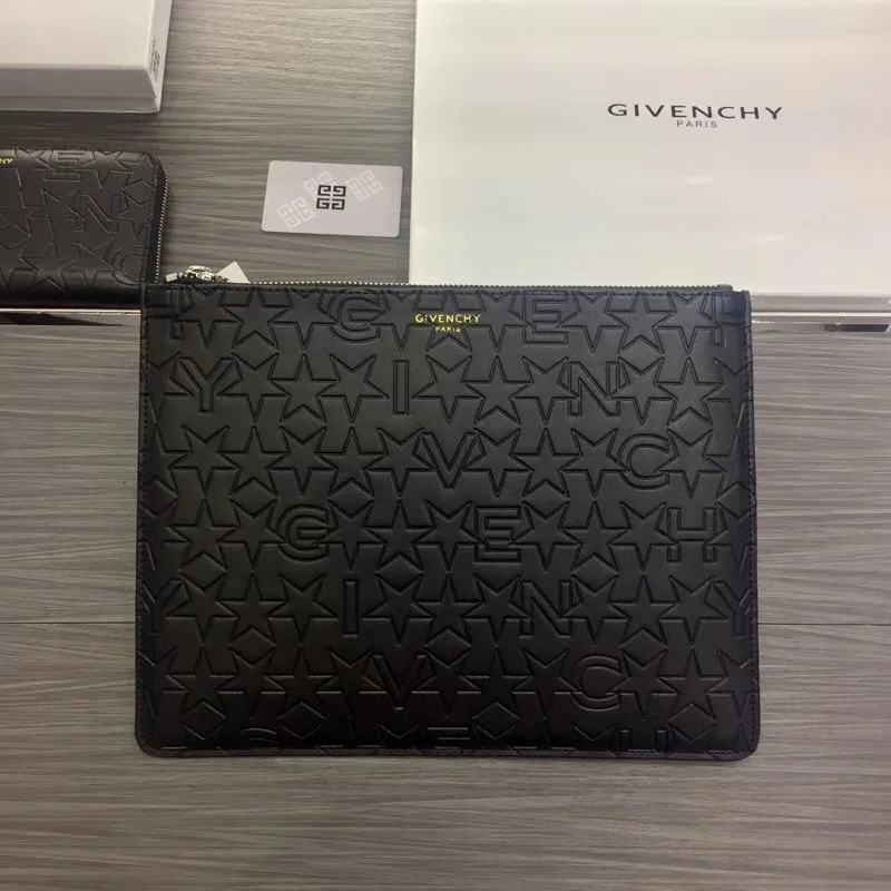 Effortless Givenchy Clutch Bags 44792