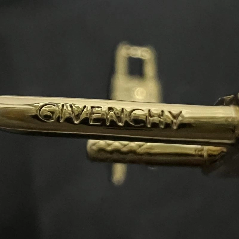 Givenchy Earrings Cozy 207455