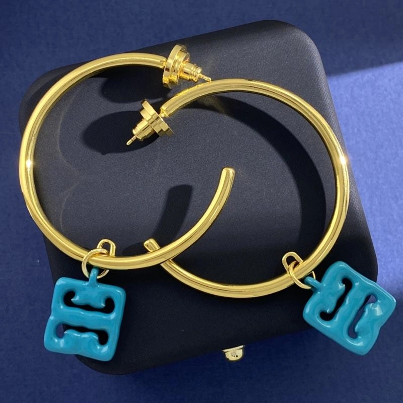 Givenchy Earrings Chic 212613