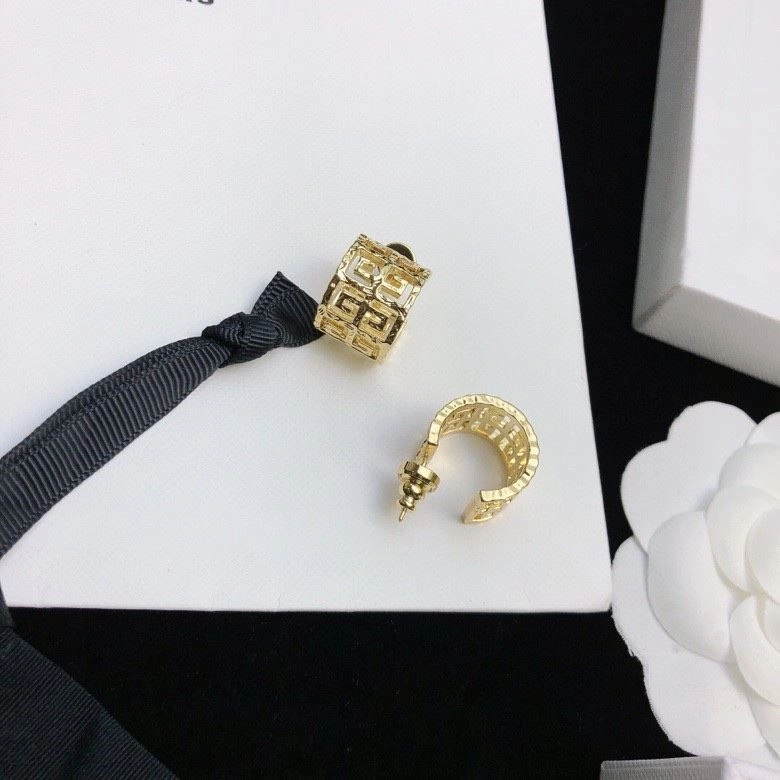 Givenchy Earrings Durable 209313