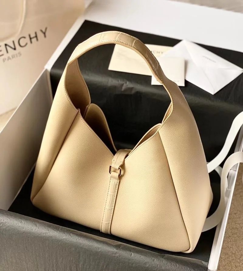 EyeCatching Givenchy Hobo Bags 44559