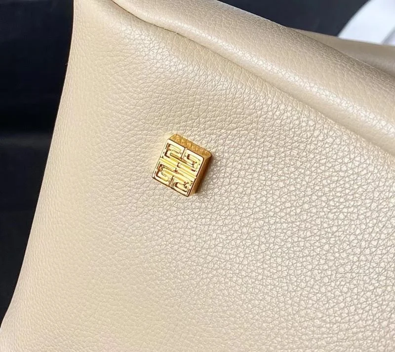 EyeCatching Givenchy Hobo Bags 44559
