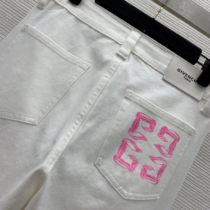 ModernLook Givenchy Jeans 123505
