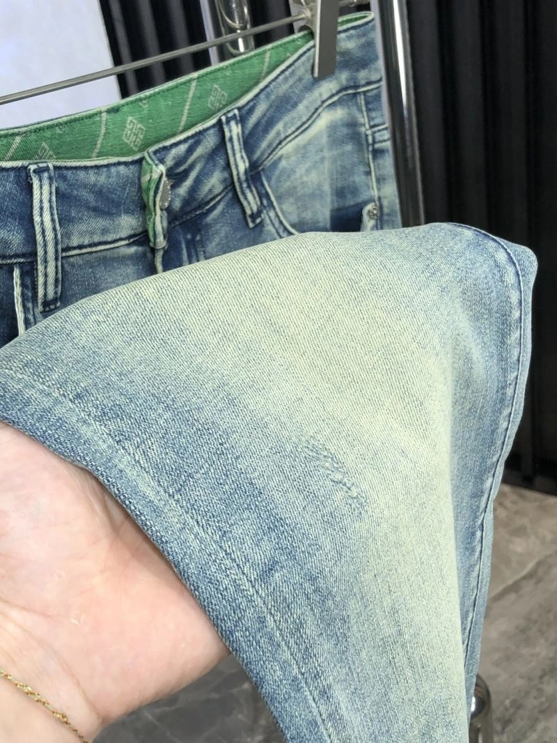Givenchy Jeans Bold 123931