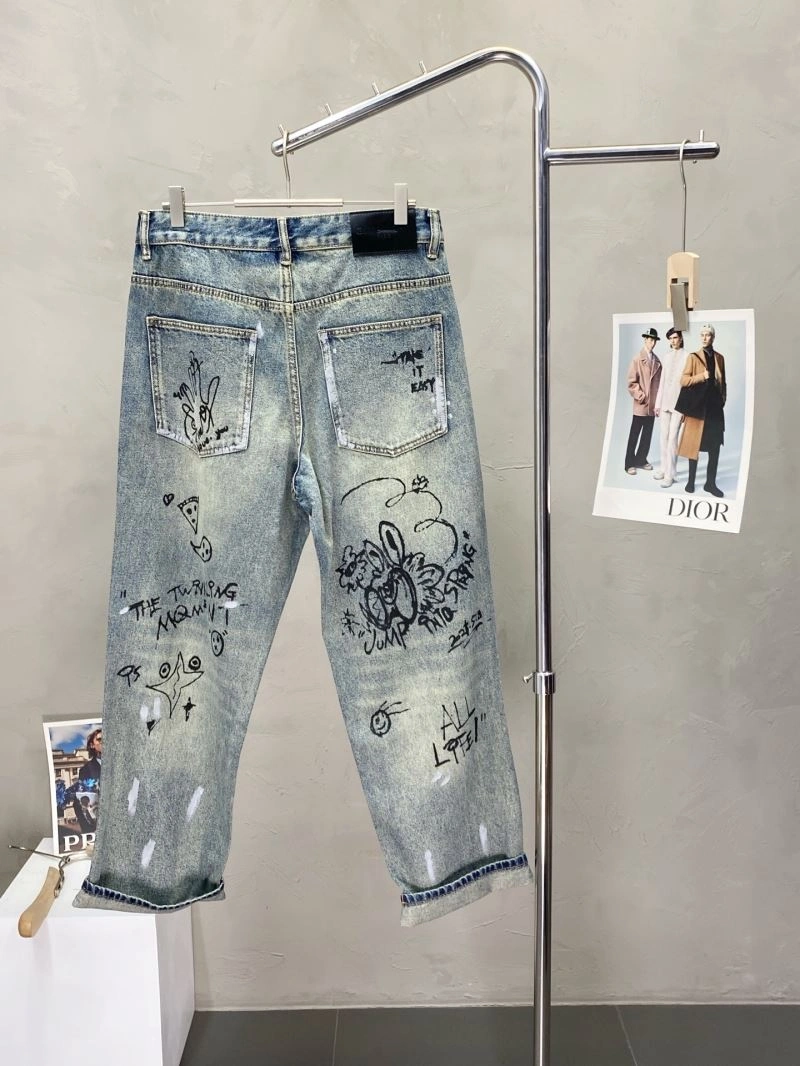EyeCatching Givenchy Jeans 123934