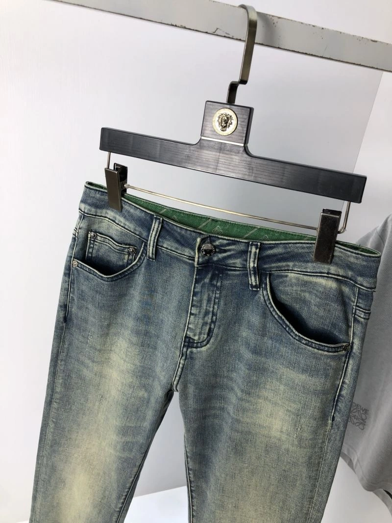 Givenchy Jeans FashionForward 123918