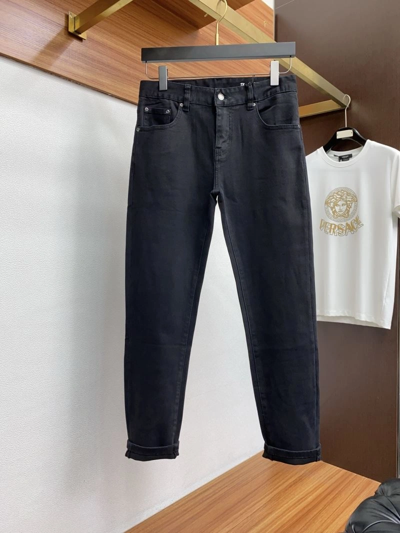 Popular Givenchy Jeans 123834