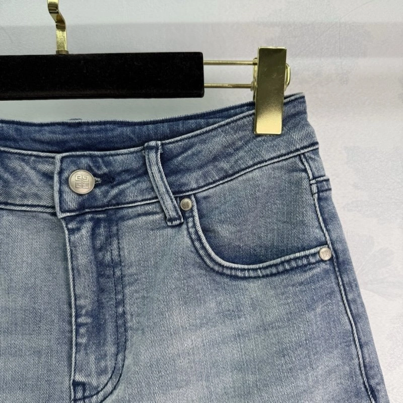 Givenchy Jeans Sleek 123521