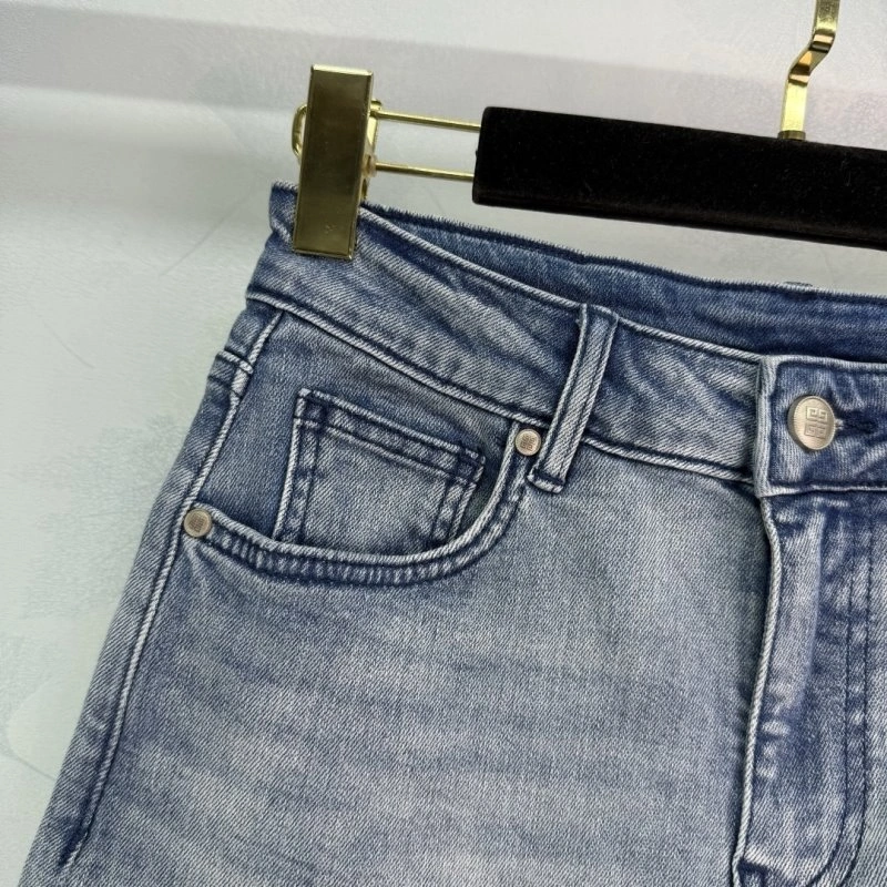 Givenchy Jeans Sleek 123521
