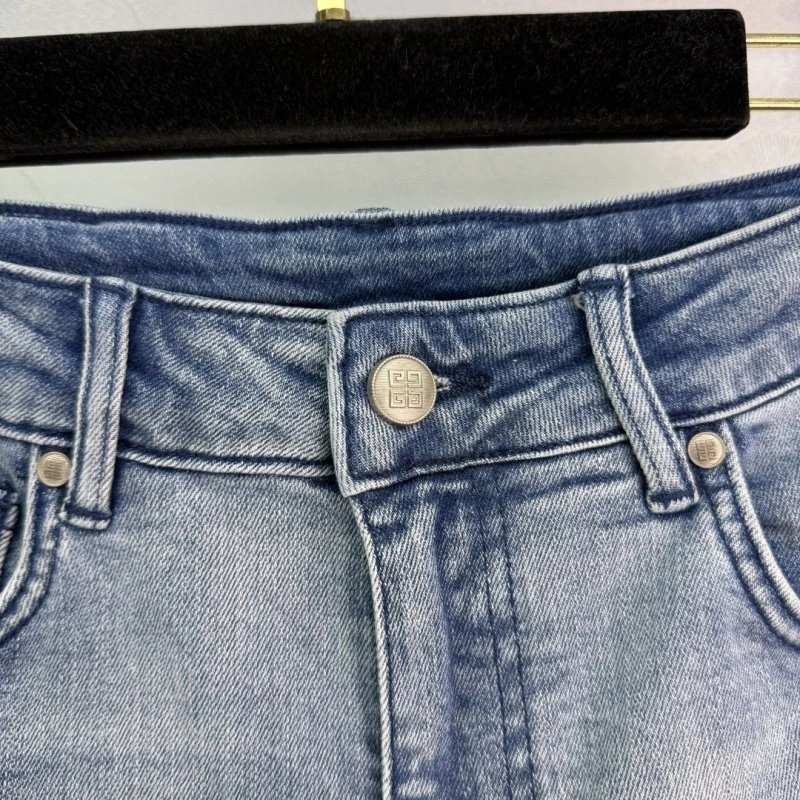 Givenchy Jeans Sleek 123521