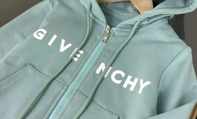 Tailored Givenchy Kids 123558