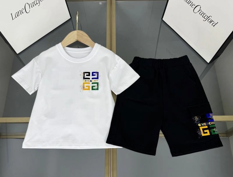 WeatherProof Givenchy Kids 123545