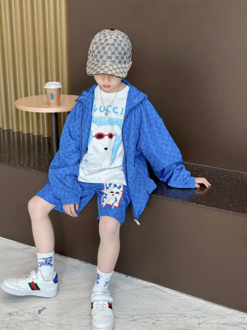 Givenchy Kids Breathable 123585