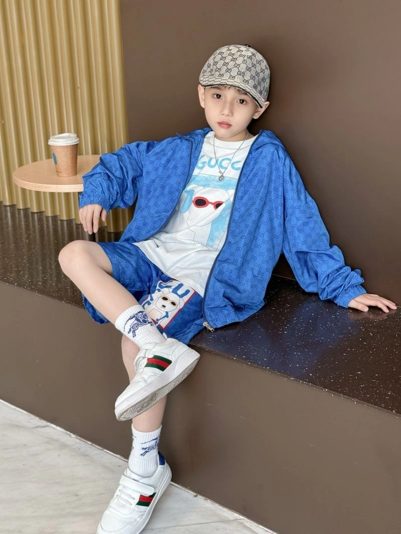 Givenchy Kids Breathable 123585