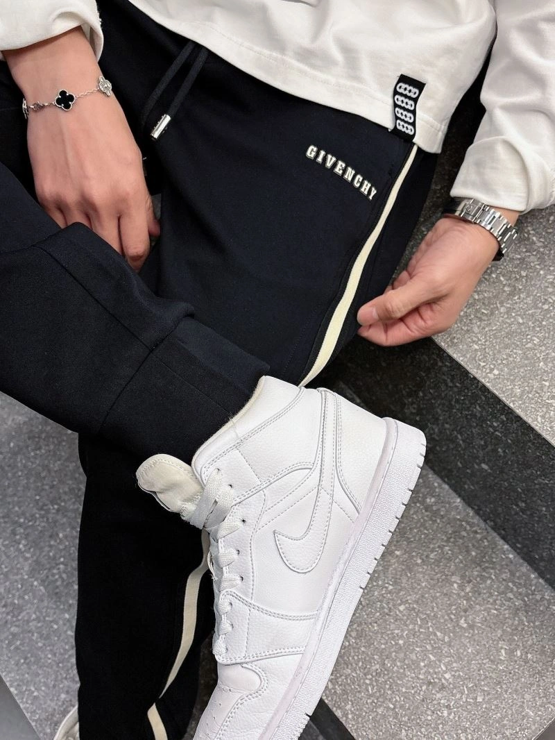 Flexible Givenchy Long Pants 123762