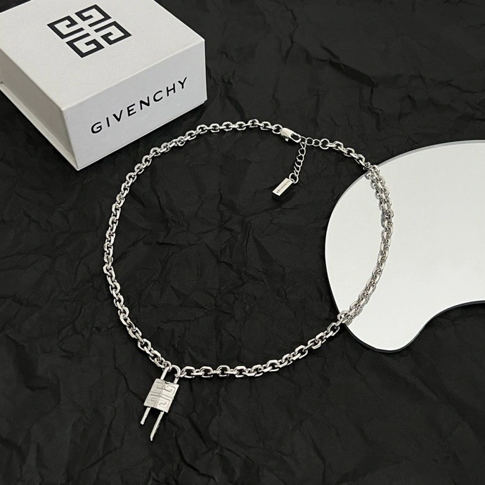 AllSeason Givenchy Necklaces 212995