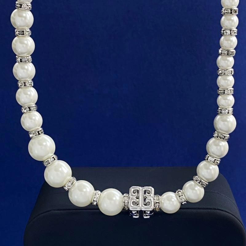 Practical Givenchy Necklaces 212623