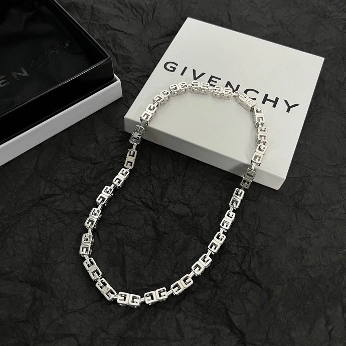 Givenchy Necklaces Durable 212185