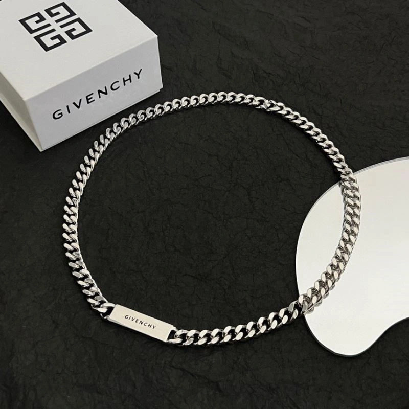 Timeless Givenchy Necklaces 209866