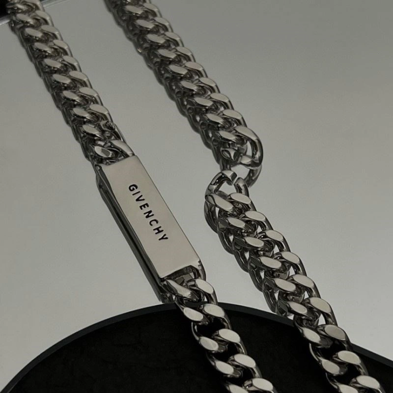 Timeless Givenchy Necklaces 209866