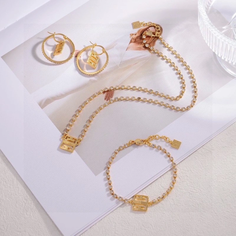 Givenchy Necklaces DailyWear 208034