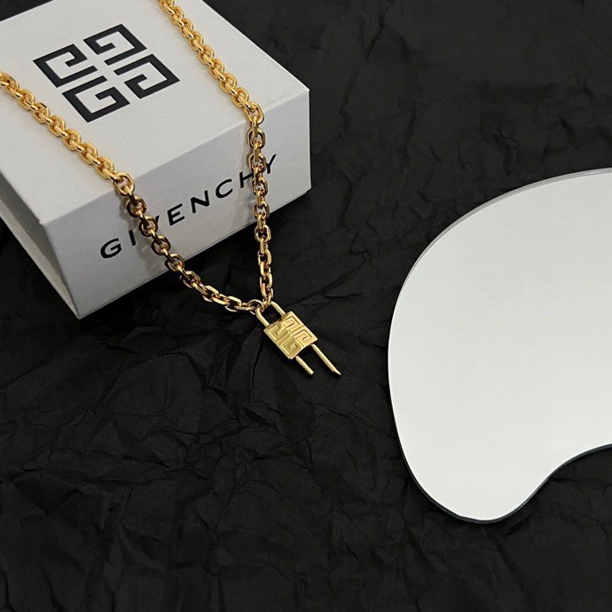 Givenchy Necklaces TimelessDesign 208030