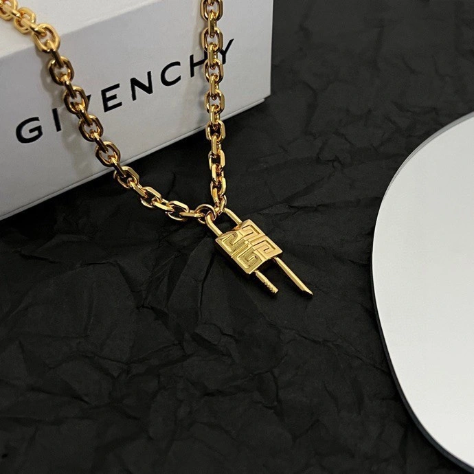 Givenchy Necklaces TimelessDesign 208030