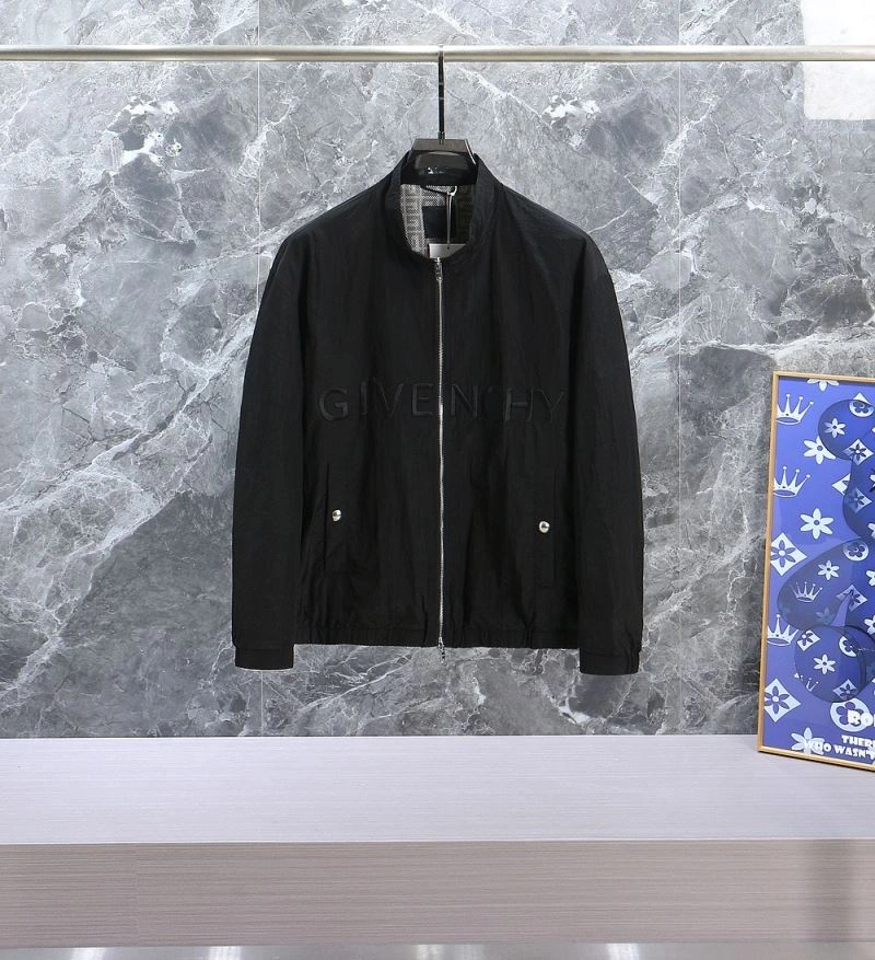 Seasonal Givenchy Outwear 124214