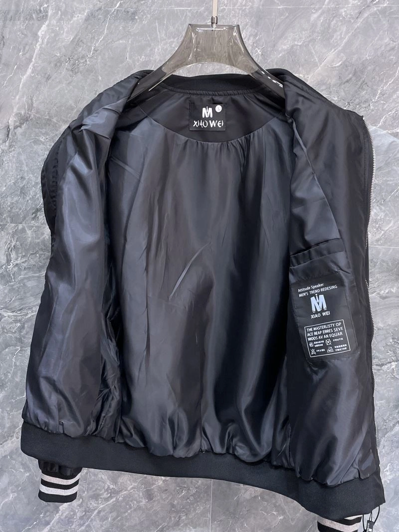 Sporty Givenchy Outwear 124076
