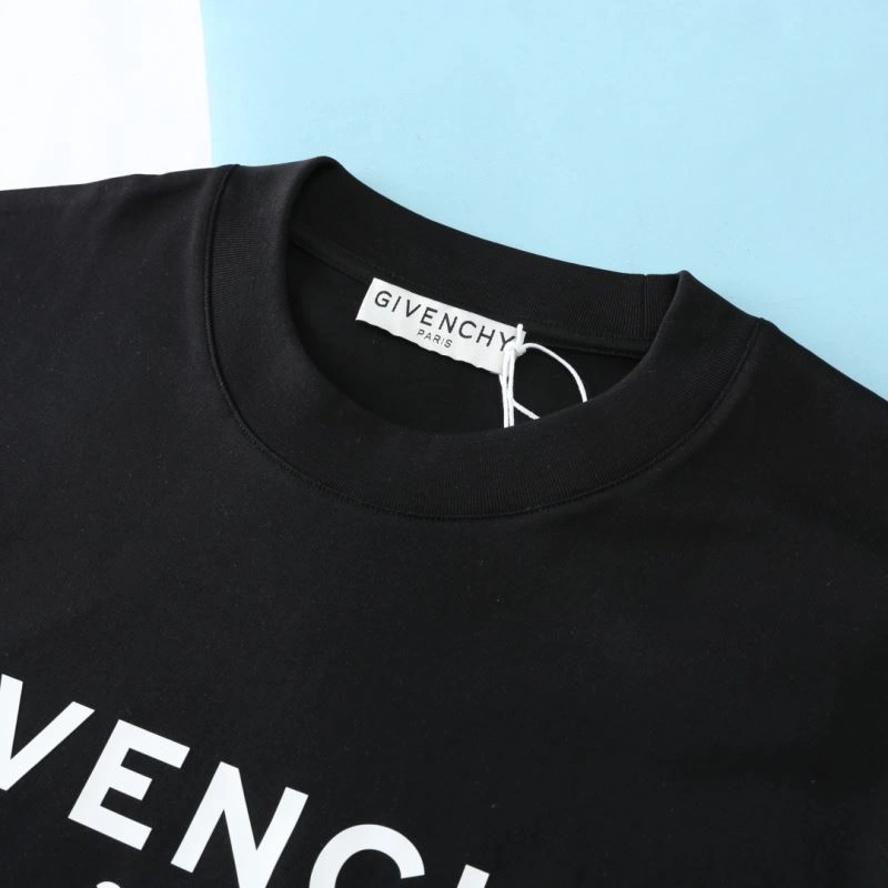 Givenchy Outwear FreshLook 123996
