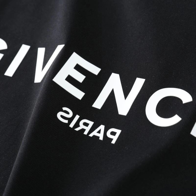 Givenchy Outwear FreshLook 123996