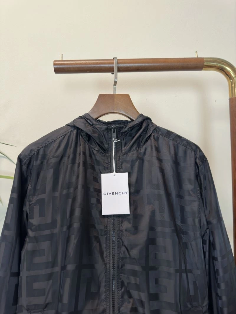 RelaxedFit Givenchy Outwear 123907