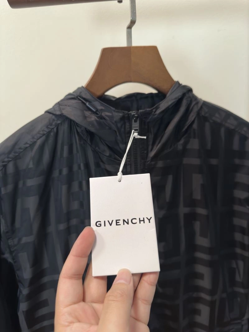 RelaxedFit Givenchy Outwear 123907