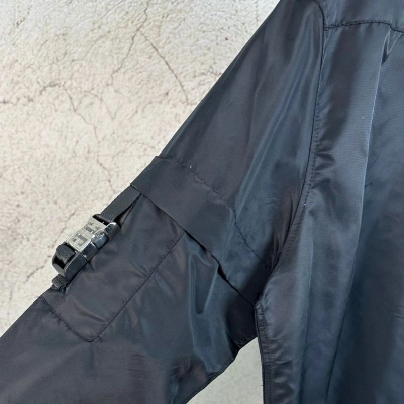 Givenchy Outwear HighPerformance 123783