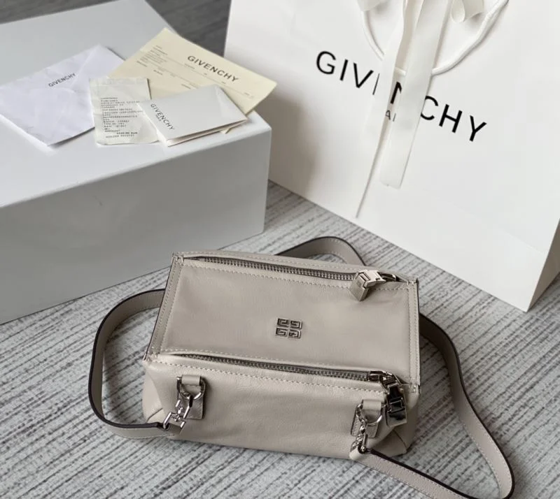 Flexible Givenchy Pandora Bags 44767