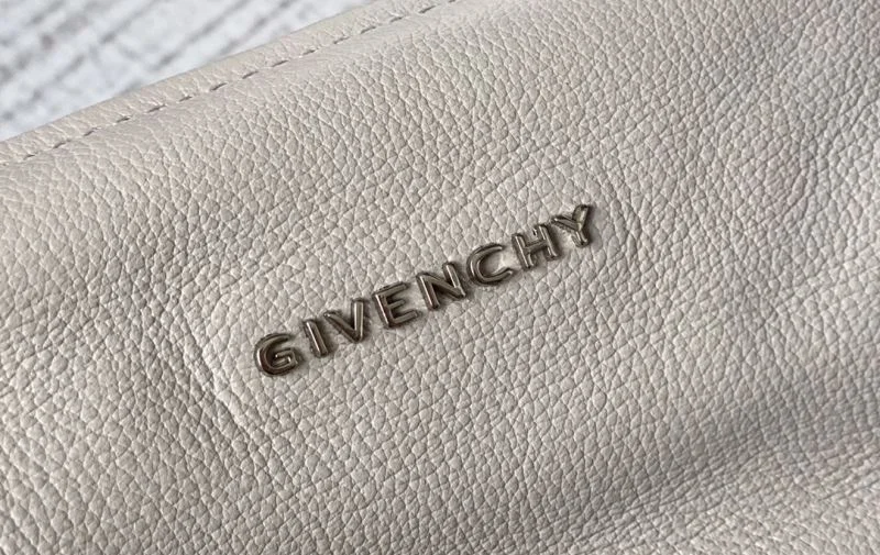Flexible Givenchy Pandora Bags 44767