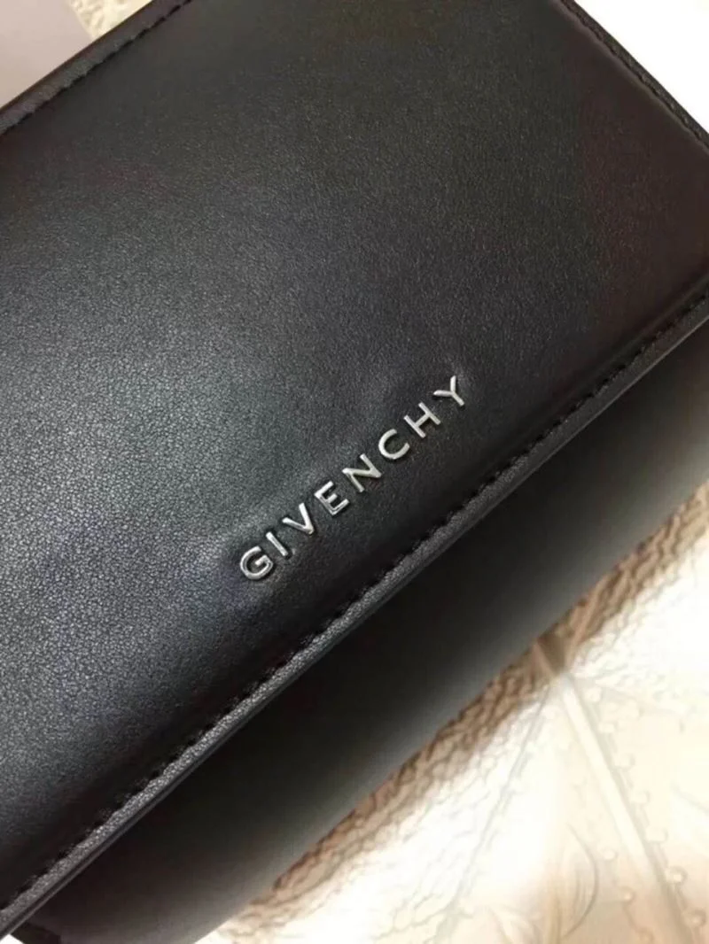 Givenchy Pandora Bags Breathable 44762