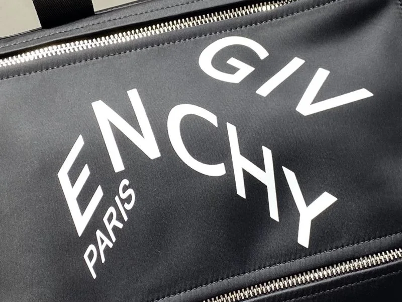 WaterResistant Givenchy Pandora Bags 44564